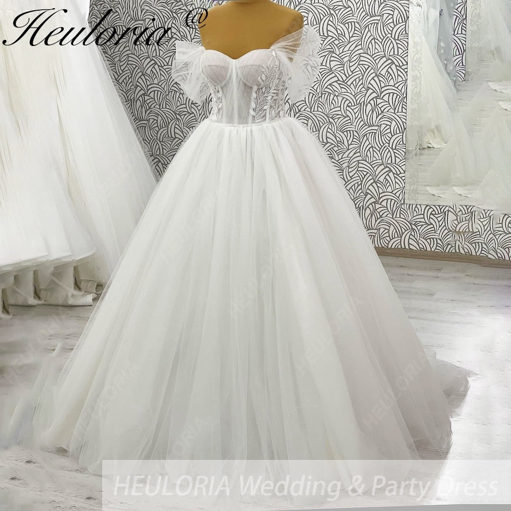 HEULORIA Ethereal Leaf Embroidery Wedding Dress: Sweetheart Corset Bodice with Detachable Puff Sleeves AL-1035