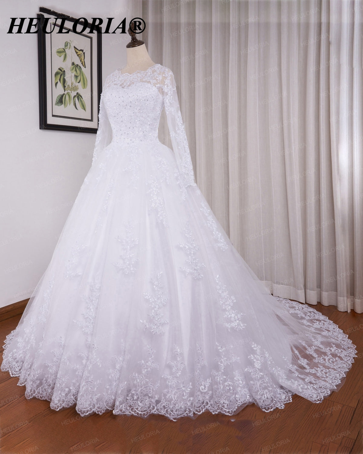 HEULORIA Lace Beaded Long Sleeve Ball Gown Wedding Dress with O-Neck BA-545