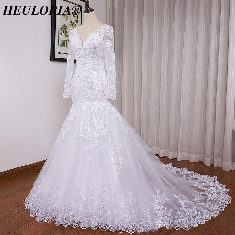 HEULORIA Elegant V-Neck Long Sleeve Mermaid Wedding Dress with Illusion Lace & Scalloped Cathedral Train ME-VL Image principale du produit