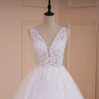 HEULORIA A-line V-Neck Sweep Train Lace Tulle Wedding Dress With Sequins Beading AL-536
