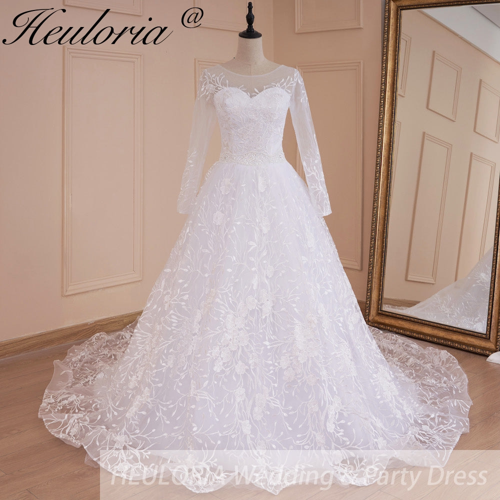HEULORIA Heuloria Illusion Long Sleeve A-Line Wedding Dress with Vine Embroidery & Beaded Belt BA-548 Immagine principale del prodotto