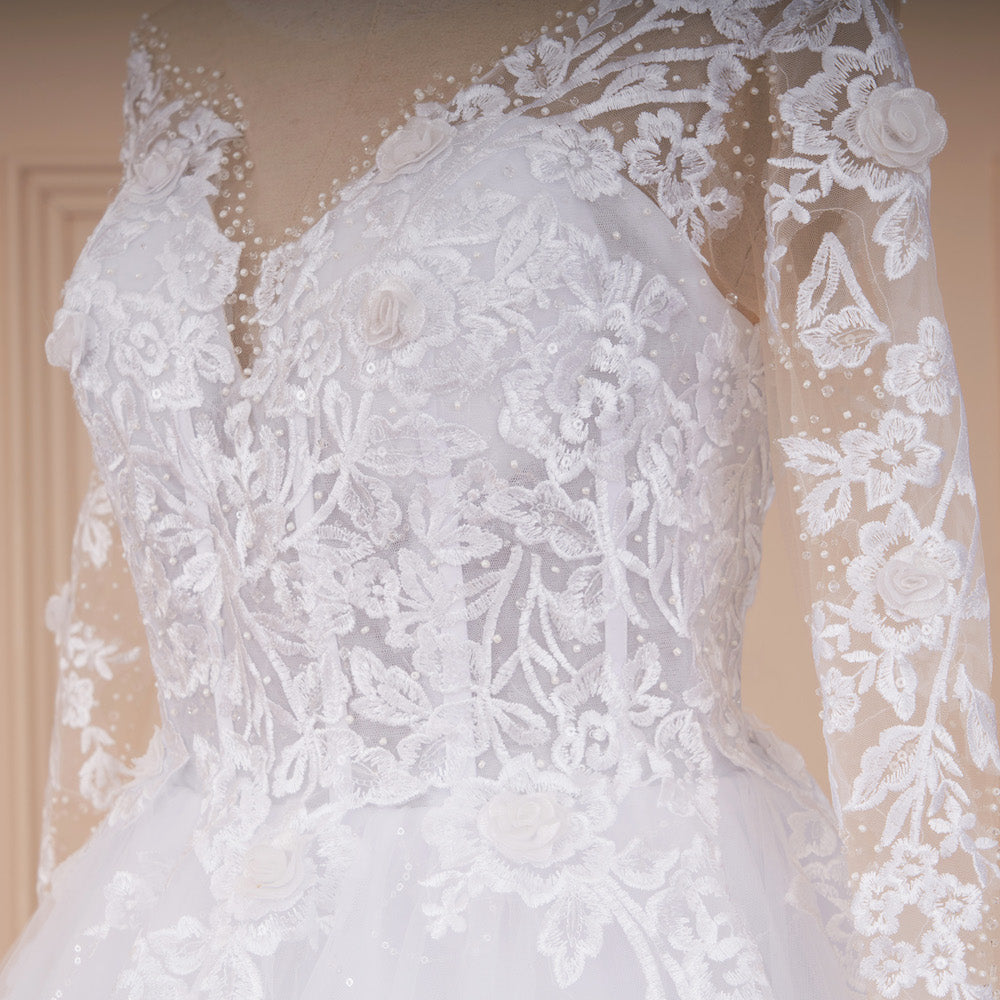 HEULORIA long sleeve sweetheart lace beading wedding dress plus size shinny lace princess ball gown wedding dress BA-559