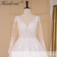 HEULORIA Ball-Gown/Princess V-Neck long sleeve Cathedral Train Tulle Lace Wedding Dress With Sequins BA-721