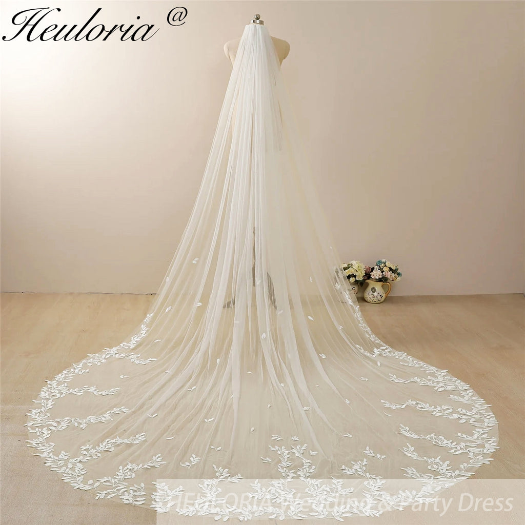 Cathedral Wedding Veil Lace bridal veil with Metal Comb Length 300cm width 300cm for Bride VL-103