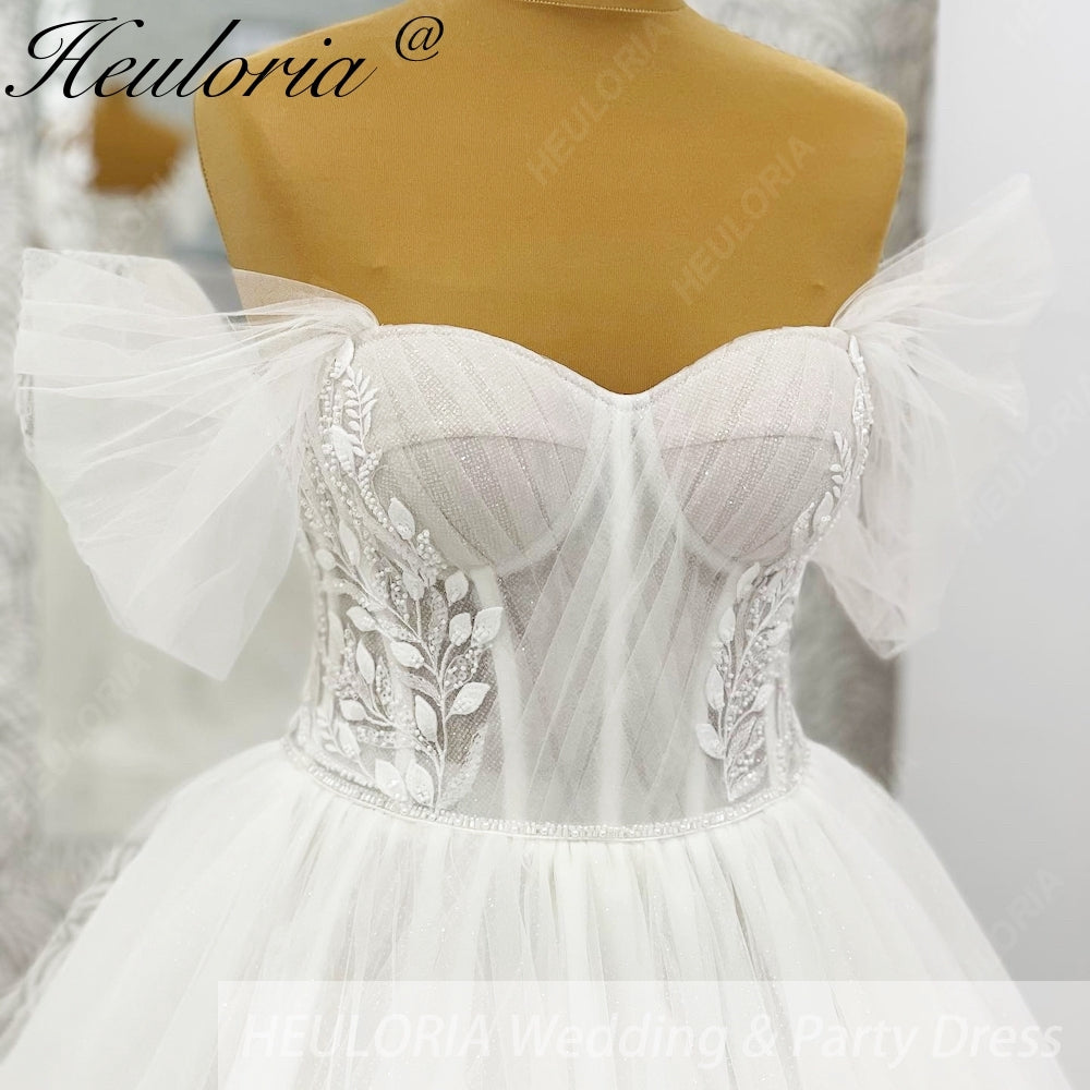 HEULORIA Ethereal Leaf Embroidery Wedding Dress: Sweetheart Corset Bodice with Detachable Puff Sleeves AL-1035