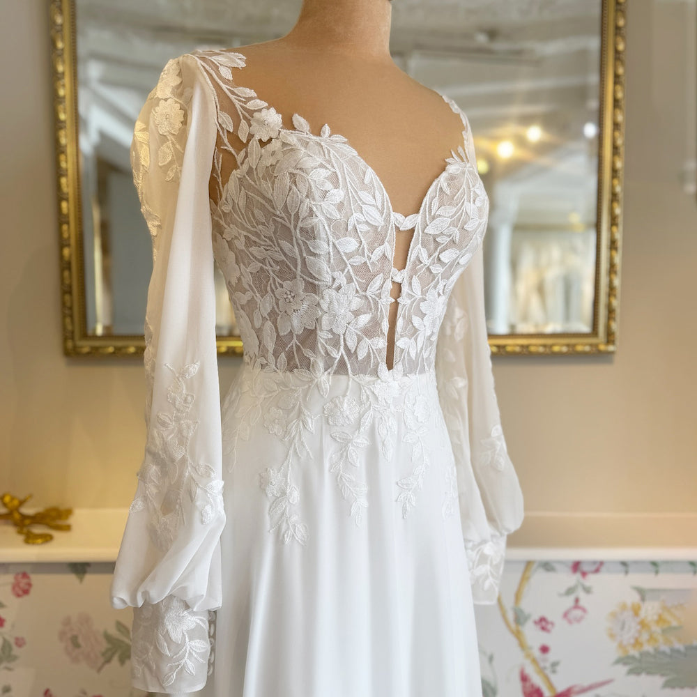 Boho Wedding Dress long sleeve V neck lace applique chiffon bride dress plus size robe de mariee A line Wedding Bridal Gown AL-QK128