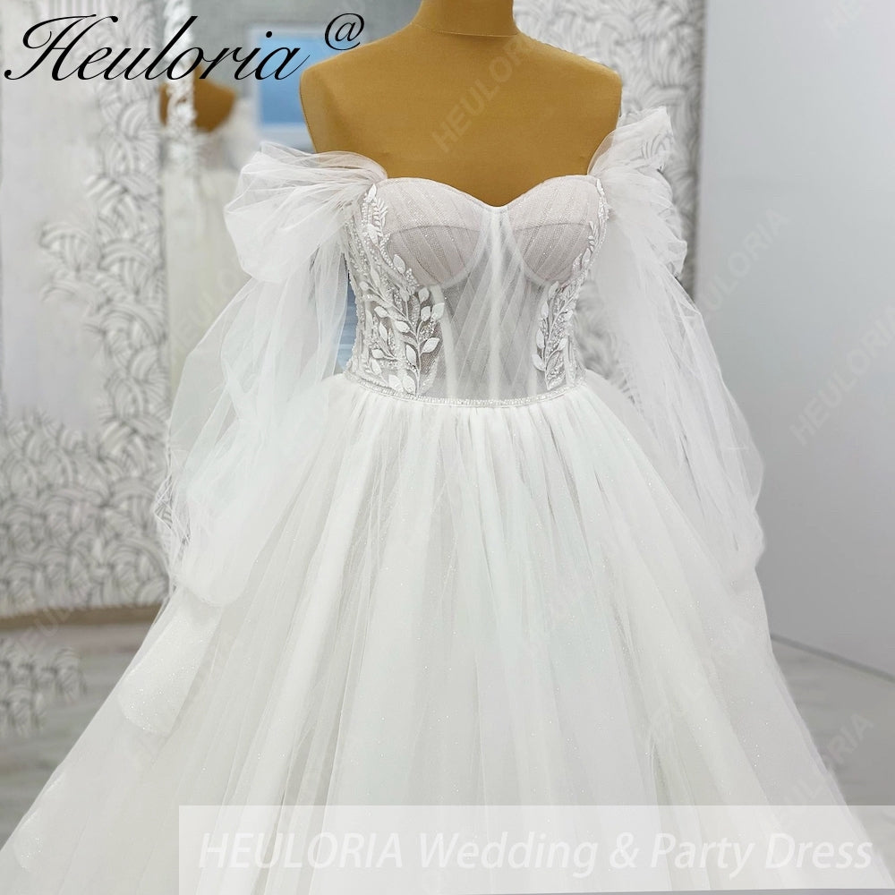 HEULORIA Ethereal Leaf Embroidery Wedding Dress: Sweetheart Corset Bodice with Detachable Puff Sleeves AL-1035