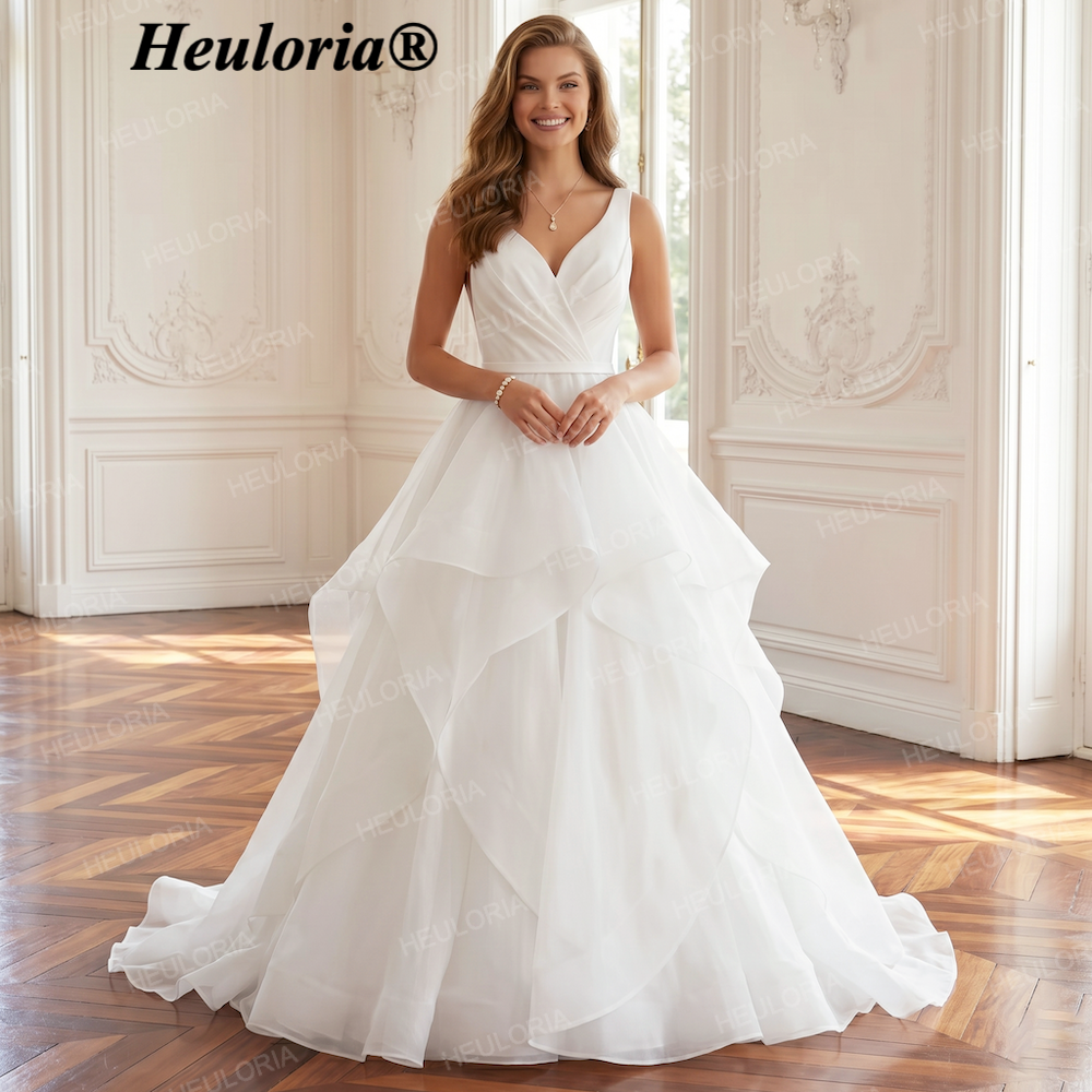 HEULORIAElegant V-Neck Tiered Organza A-Line Wedding Dress with Pleated Bodice AL-236