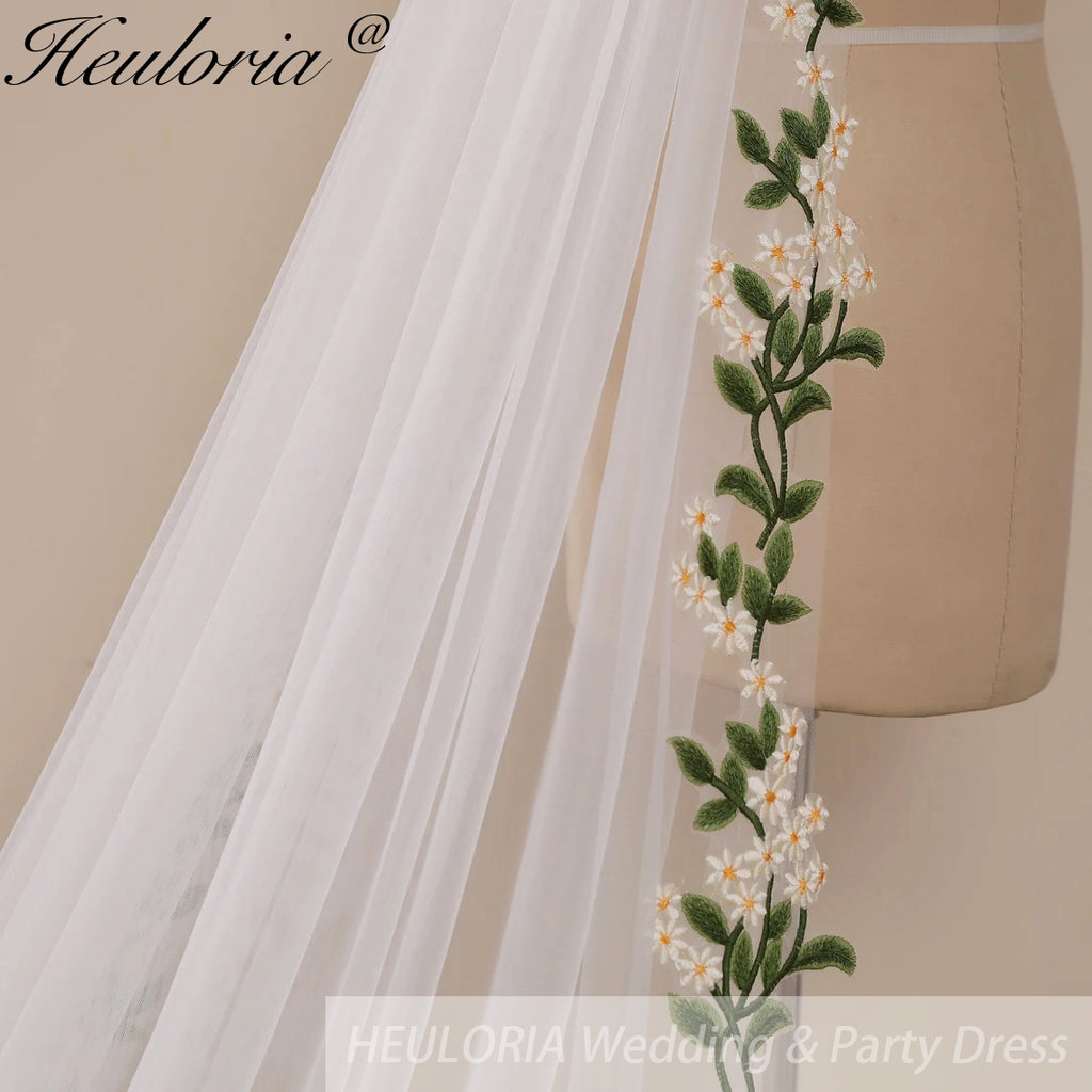 Cathedral Wedding Veil Lace bridal veil with Metal Comb Length 300cm width 300cm for Bride VL-104