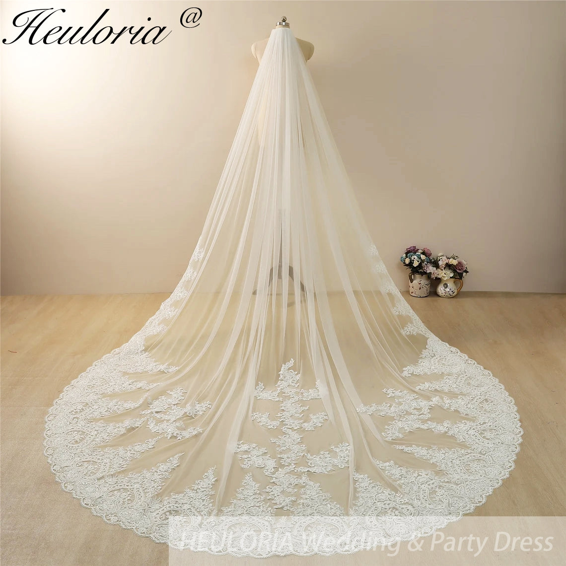 Cathedral Wedding Veil Lace bridal veil with Metal Comb Length 300cm width 300cm for Bride VL-110