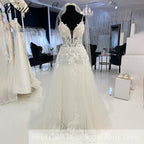 HEULORIA Spaghetti Straps Vintage Lace Wedding Dress With V Neckline Bride Dress Tulle Beach Bridal Gown trouwjurk  Customized AL-940