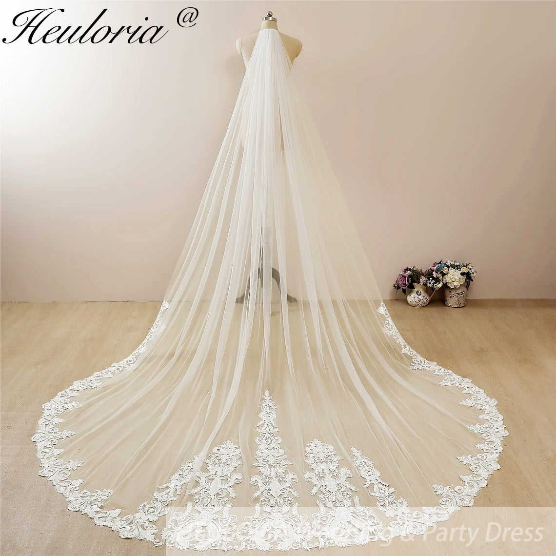 Cathedral Wedding Veil Lace bridal veil with Metal Comb Length 300cm width 300cm for Bride VL-131
