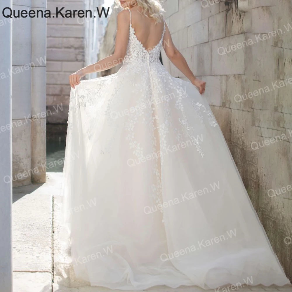 Elegant lace wedding dress A line V-neckline floral lace applique bride dress robe de mariee A line Wedding Bridal Gown AL-QK25