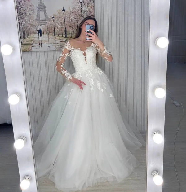 Elegant lace wedding dress A line long sleeve
