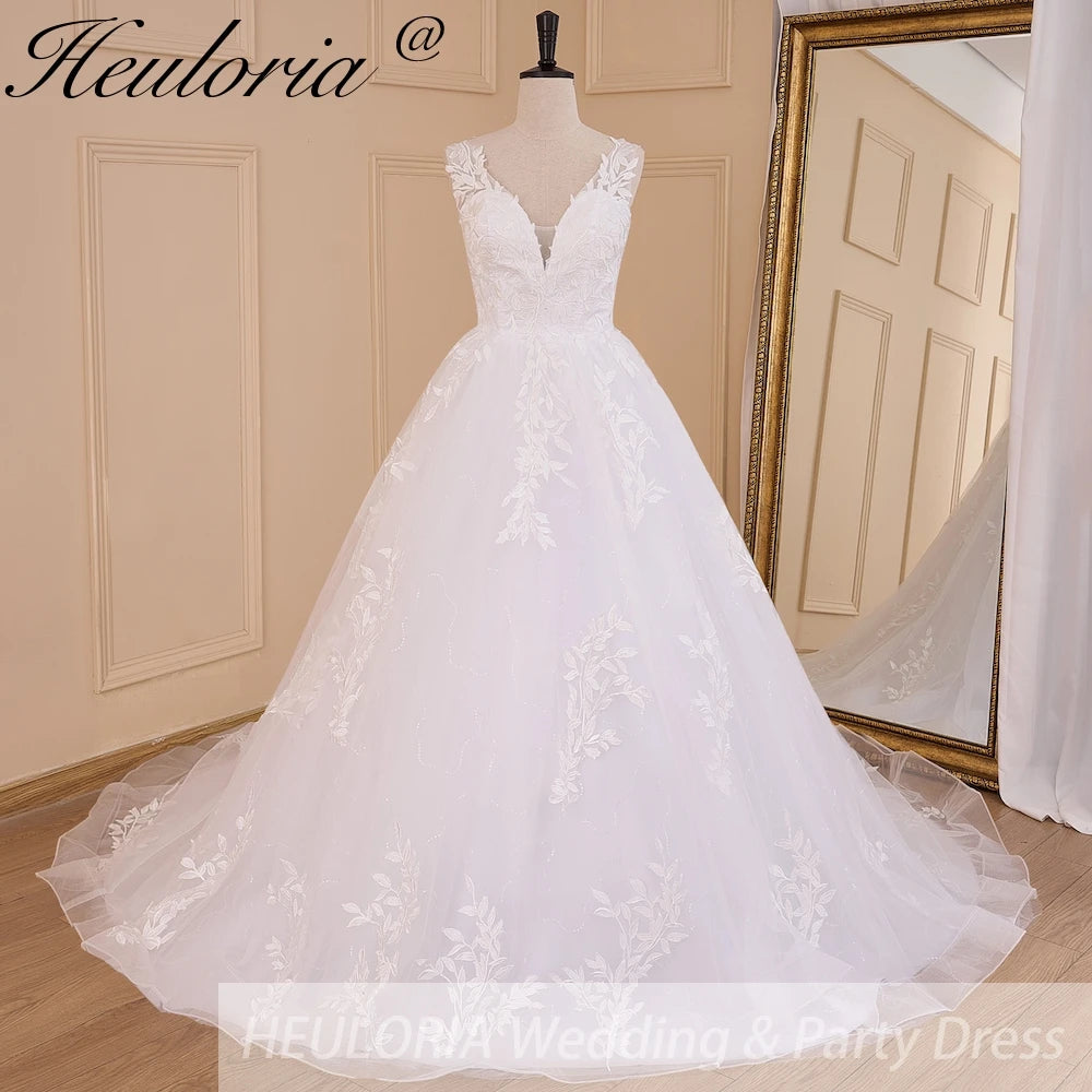 HEULORIA Ball-Gown/Princess V-Neck Cathedral Train Tulle Lace Wedding Dress With Sequins BA-609