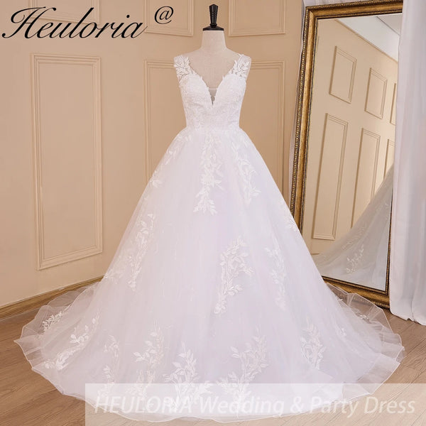 HEULORIA Ball-Gown/Princess V-Neck Cathedral Train Tulle Lace Wedding Dress With Sequins