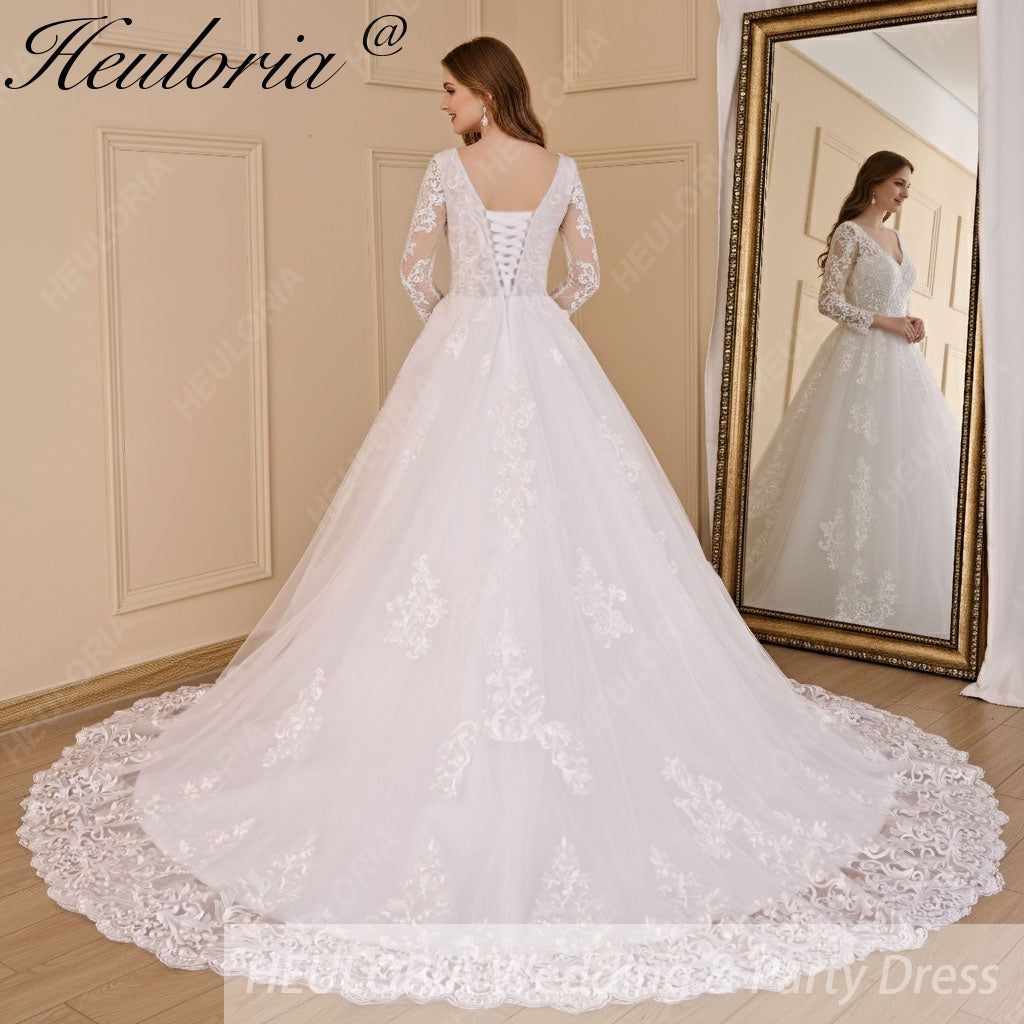 Scalloped V-Neck Long Sleeve Lace Wedding Gown | Heuloria heuloria Scalloped V-Neck Long Sleeve Lace Wedding Gown | Heuloria heuloria