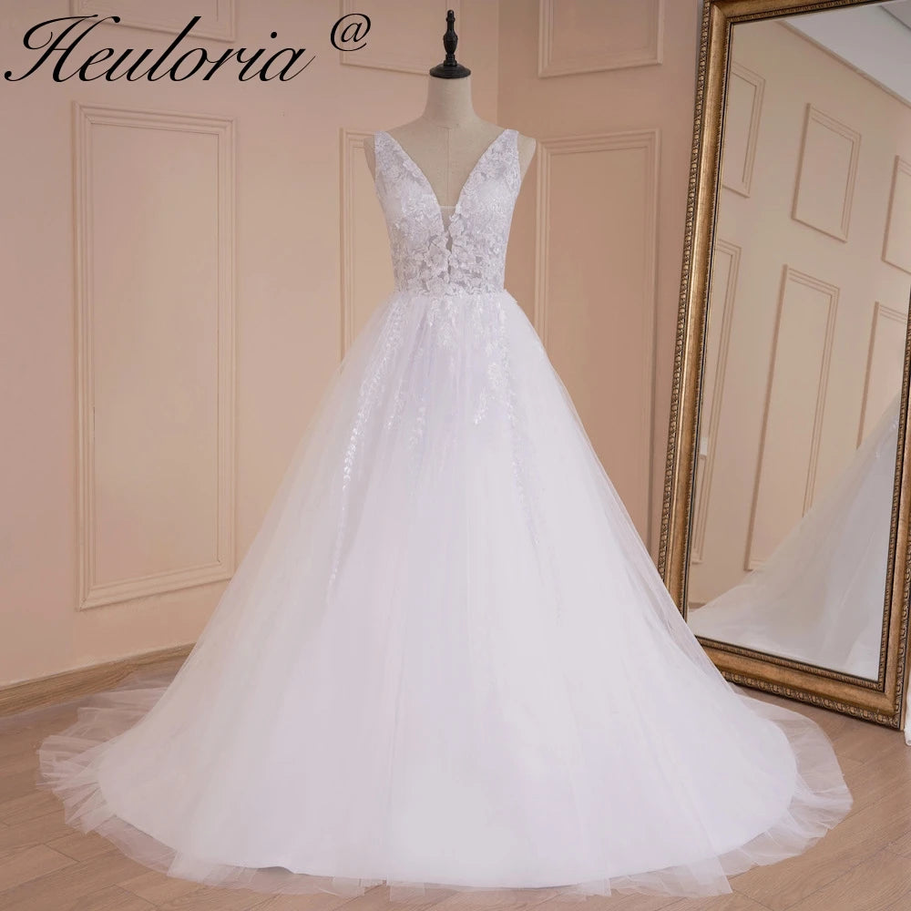 HEULORIA A-line V-Neck Sweep Train Lace Tulle Wedding Dress With Sequins Beading AL-536 Immagine principale del prodotto
