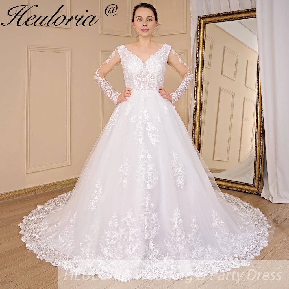 HEULORIA Ball-Gown/Princess V-Neck long sleeve Cathedral Train Tulle Lace Wedding Dress With Sequins BA-721