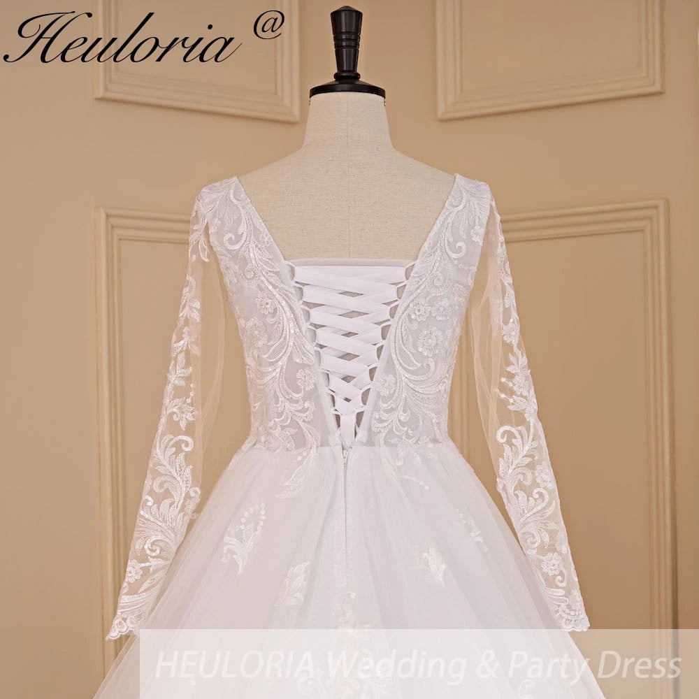 HEULORIA Ball-Gown/Princess V-Neck long sleeve Cathedral Train Tulle Lace Wedding Dress With Sequins BA-721A