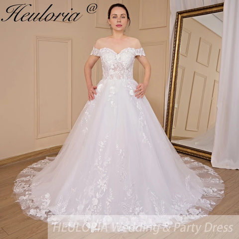 HEULORIA Ball-Gown/Princess Off the Shoulder Court Train Tulle Lace Wedding Dress With Sequins Beading