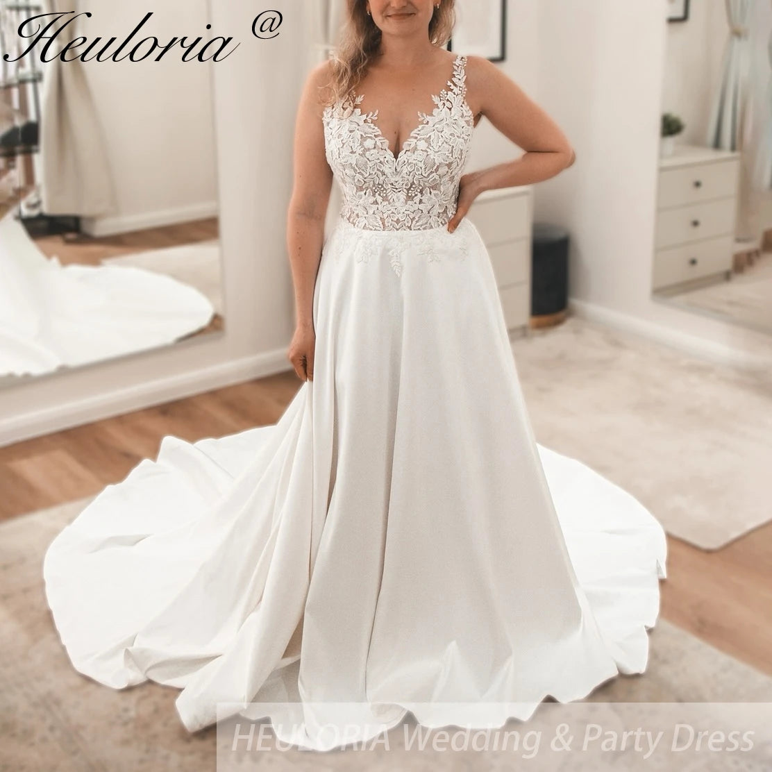 HEULORIA elegant A line Wedding Dress Spaghetti Straps lace applique satin skirt bride dress plus size robe de mariee