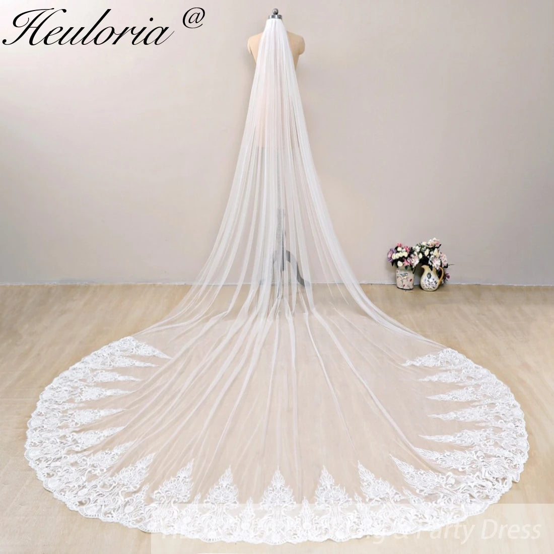 Cathedral Wedding Veil Lace bridal veil with Metal Comb Length 300cm width 300cm for Bride VL-133