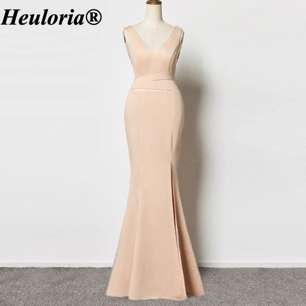 heuloria-V-Neck Cutout Mermaid Evening Dress with Beaded Back-ed-14