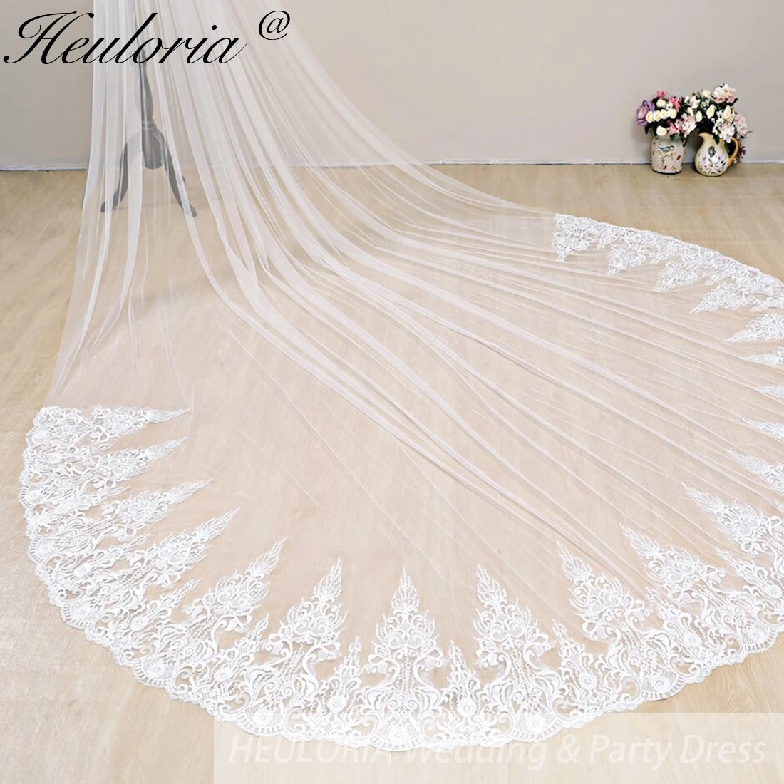 Cathedral Wedding Veil Lace bridal veil with Metal Comb Length 300cm width 300cm for Bride VL-133
