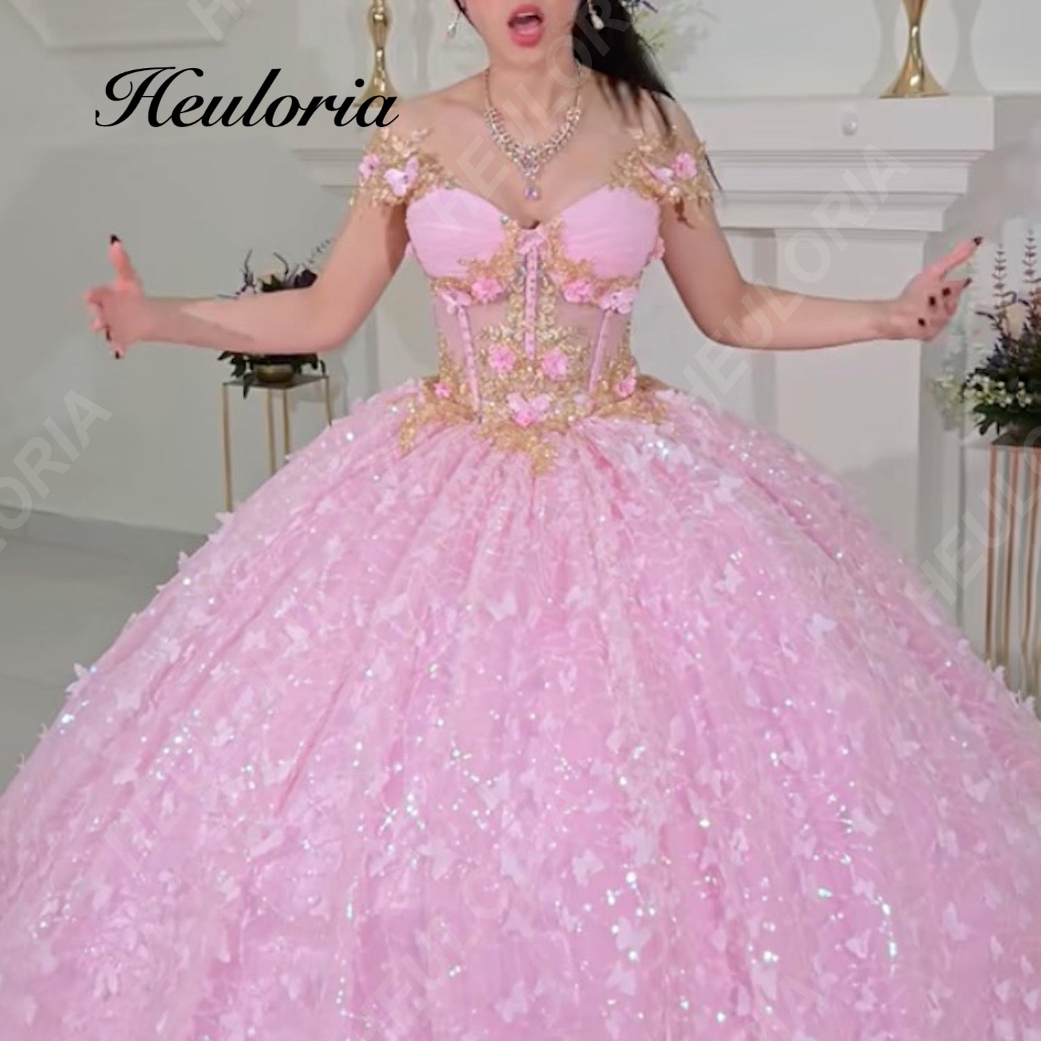 HEULORIA Enchanting Pink 3D Butterfly & Gold Lace Quinceañera Ball Gown - Illusion Corset Prom Dress BA-413 Image secondaire du produit