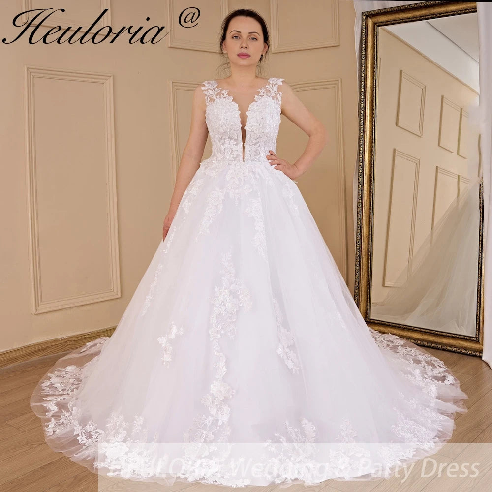 HEULORIA A-line V-Neck Sweep Train Lace Tulle Wedding Dress With Sequins Beading AL-529A Main image