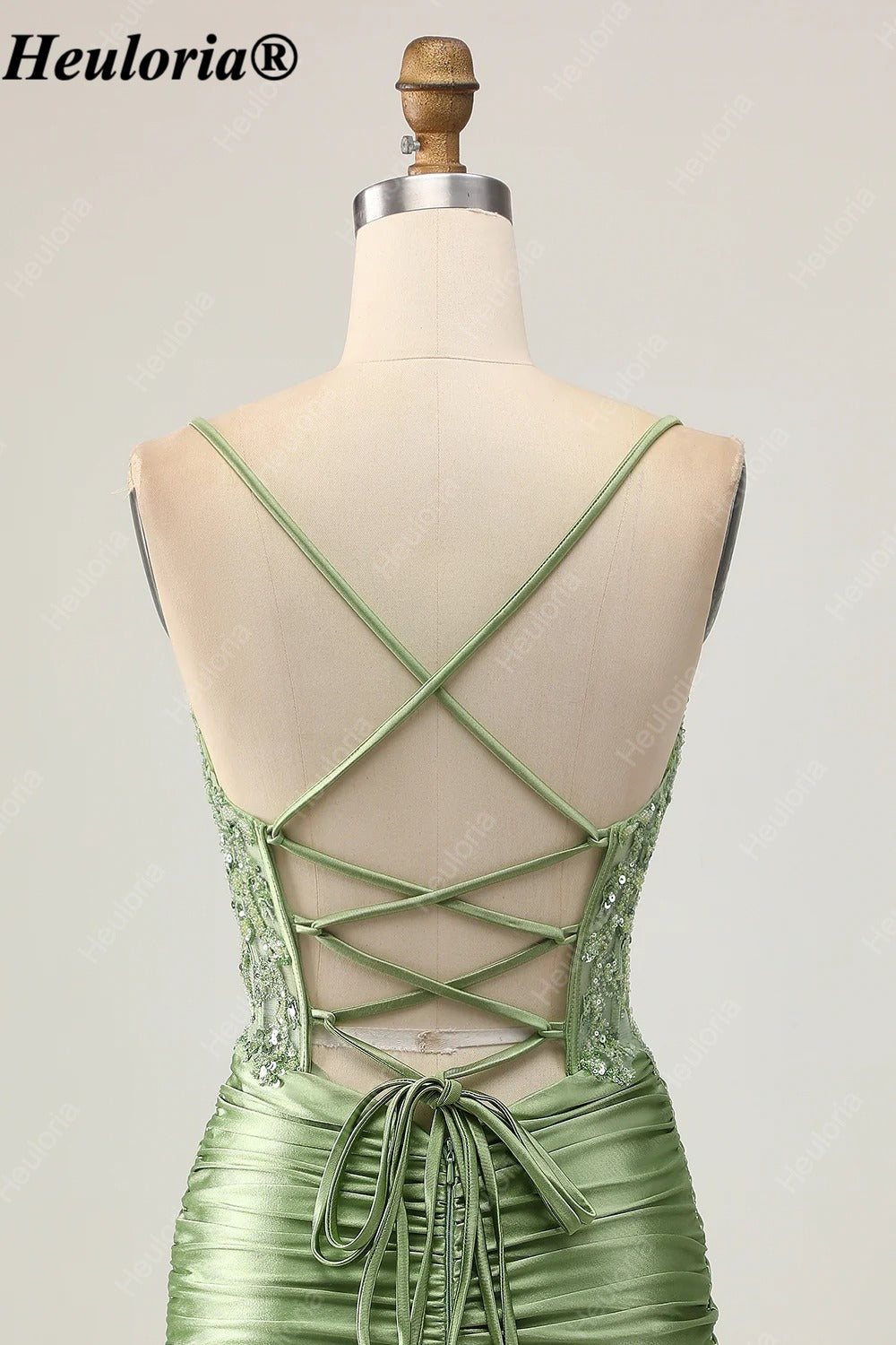 HEULORIA Sage Green Beaded Lace Corset Satin Mini Homecoming Dress with Lace-Up Back ED-304