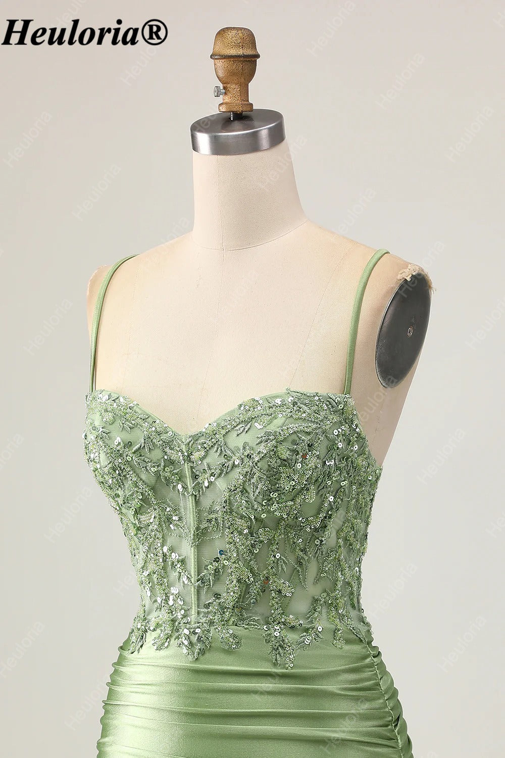 HEULORIA Sage Green Beaded Lace Corset Satin Mini Homecoming Dress with Lace-Up Back ED-304