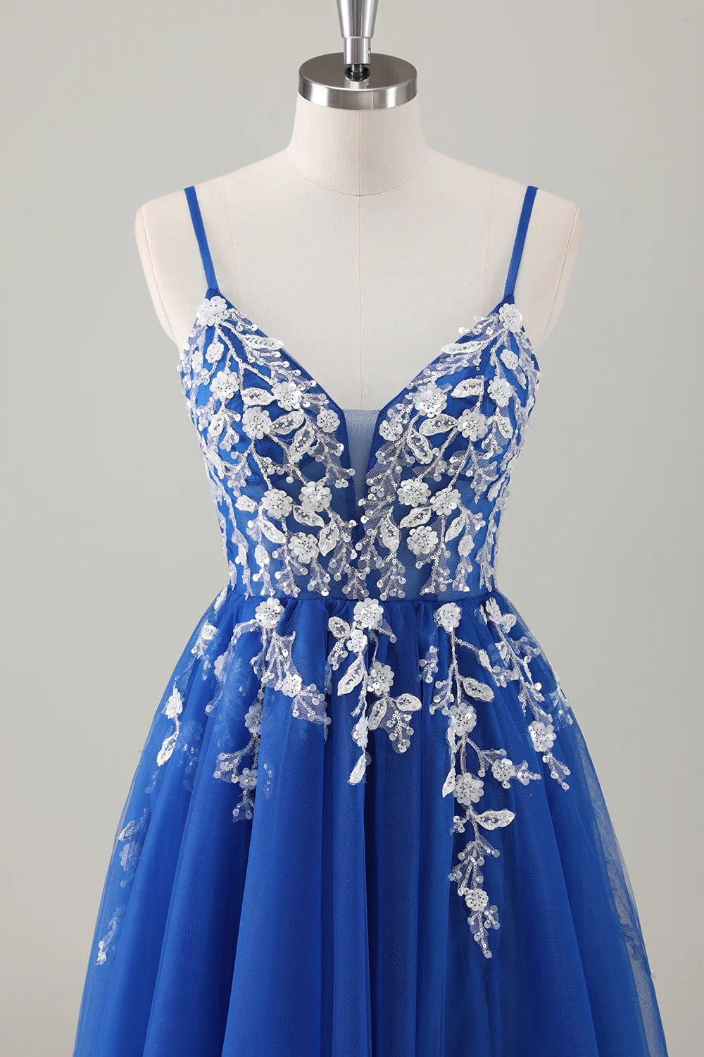 HEULORIA Enchanting 3D Floral Applique V-Neck Tulle A-Line Prom Dress - Corset Back Formal Gown ED-341