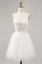 HEULORIA Enchanting Tiered Tulle Short evening Dress - Floral Lace Appliqué & Plunging V-Neck with Spaghetti Straps homecoming dress ED-290