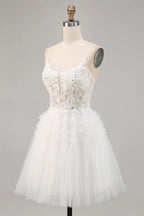 HEULORIA Enchanting Tiered Tulle Short evening Dress - Floral Lace Appliqué & Plunging V-Neck with Spaghetti Straps homecoming dress ED-290