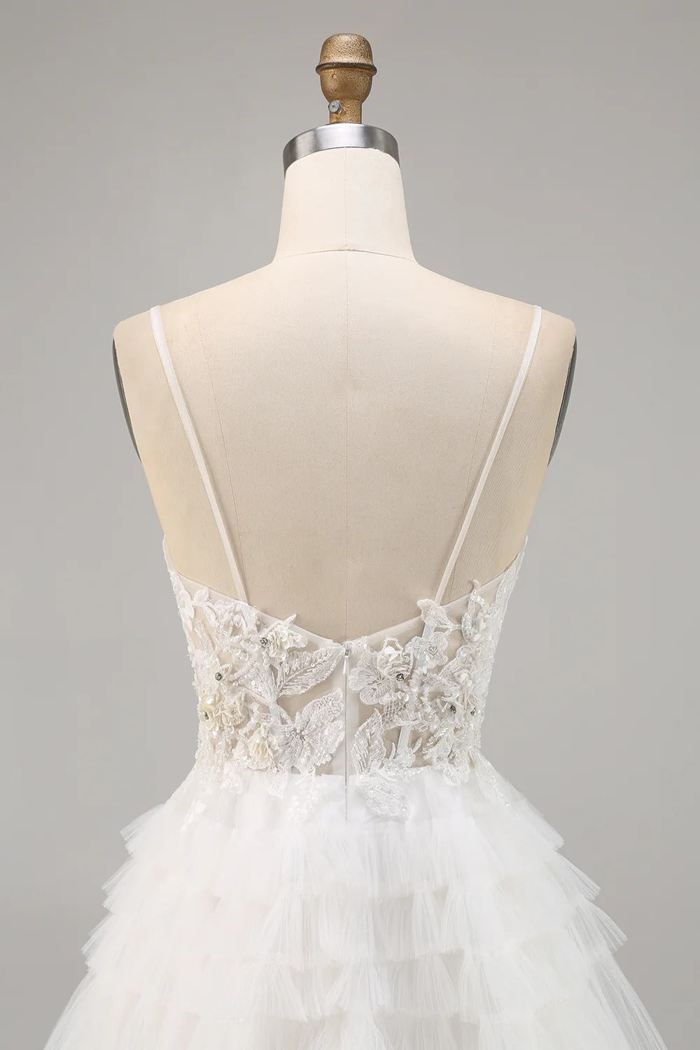 HEULORIA Enchanting Tiered Tulle Short evening Dress - Floral Lace Appliqué & Plunging V-Neck with Spaghetti Straps homecoming dress ED-290
