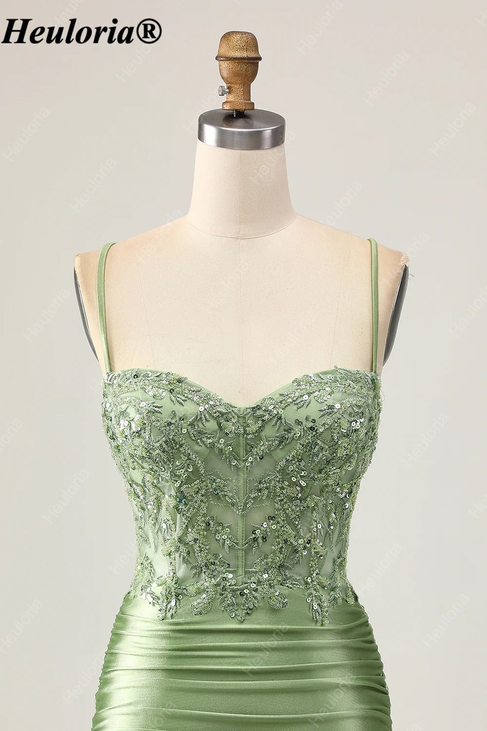 HEULORIA Sage Green Beaded Lace Corset Satin Mini Homecoming Dress with Lace-Up Back ED-304