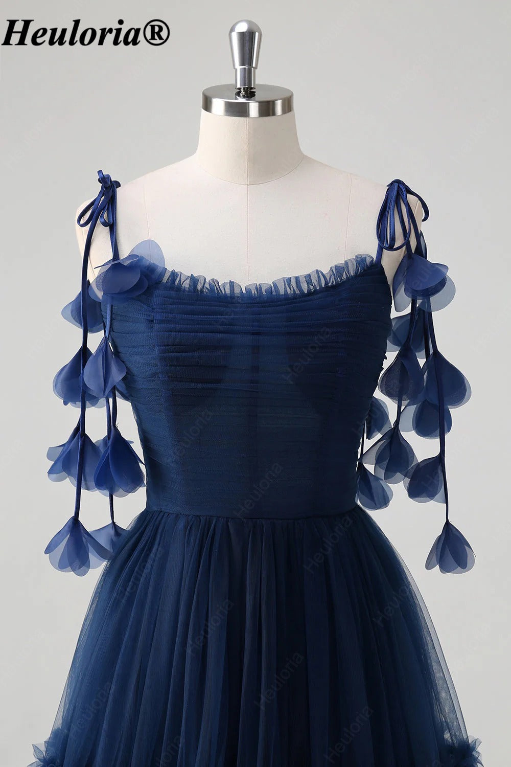 heuloria-Navy Tiered Tulle Bridesmaid Dress with Petal Shoulder Ties-ed-546