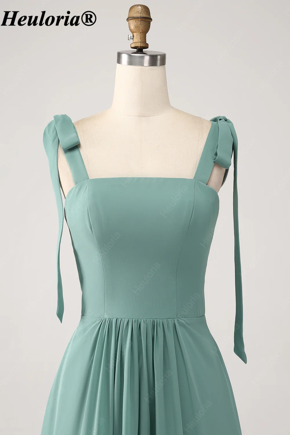 heuloria Eucalyptus Square Neck Bridesmaid Dress with Bow Straps and Ruffle Hem ed-535