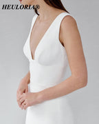 HEULORIA Minimalist Deep V-Neck Mermaid Wedding Dress with Detachable Pearl Sleeves ME-151