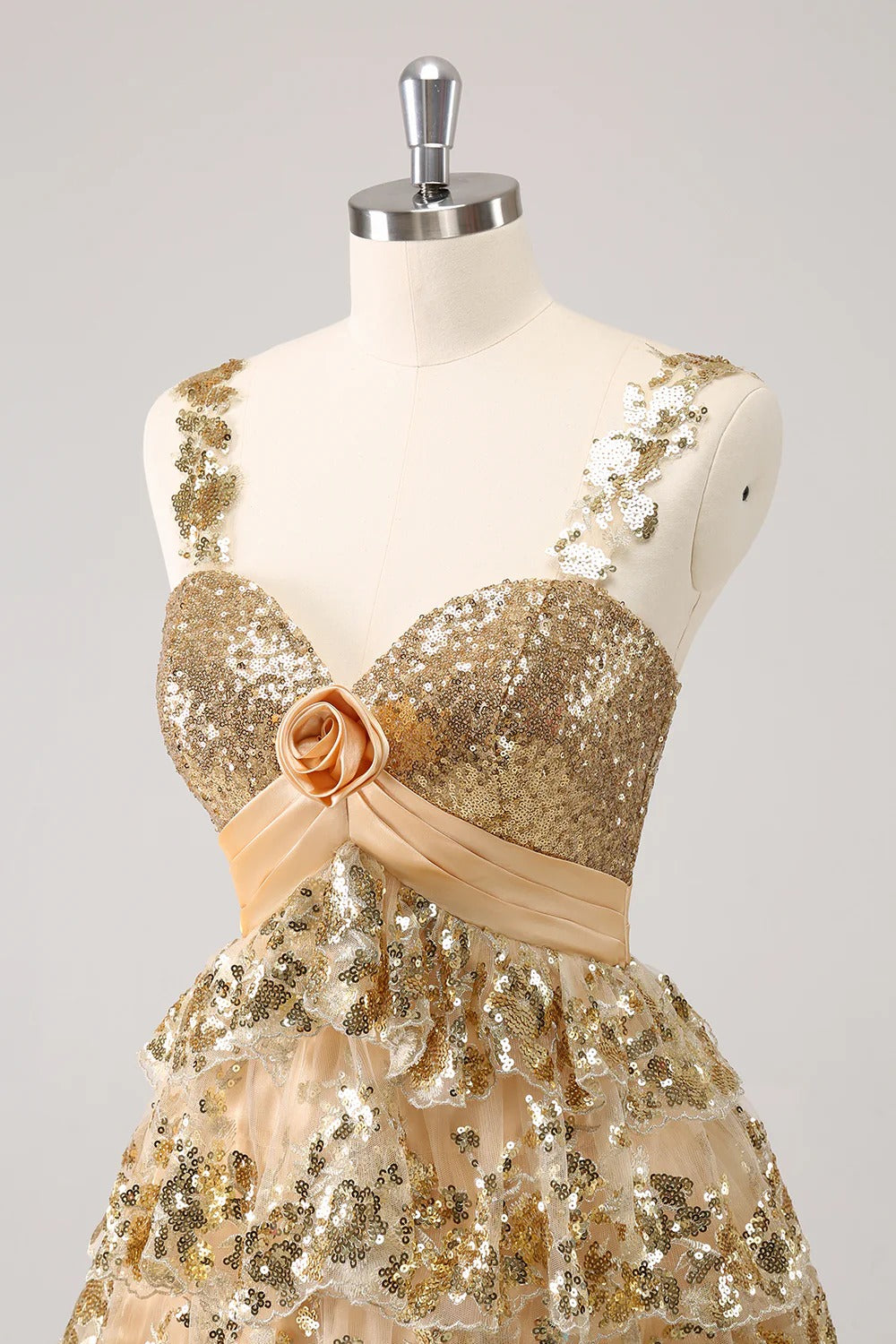 HEULORIA Sparkling Gold Tiered Sequin Mini Dress with Sweetheart Neckline and Rosette Detail ED-594