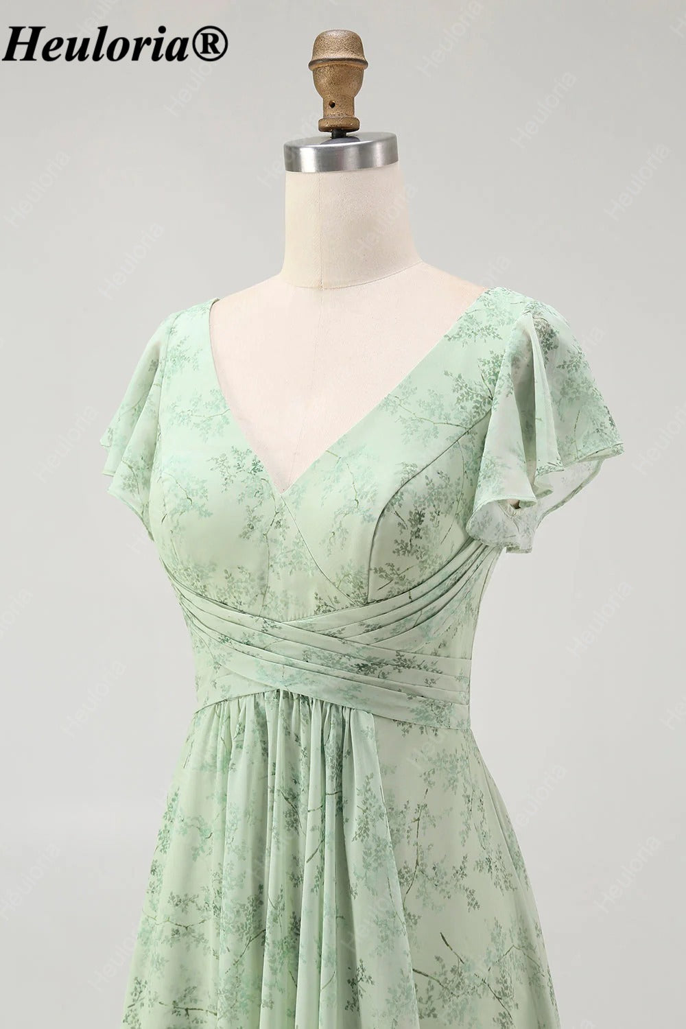 heuloria-Floral V-Neck Flutter Sleeve Bridesmaid Dress with Ruffle Slit-ed-564