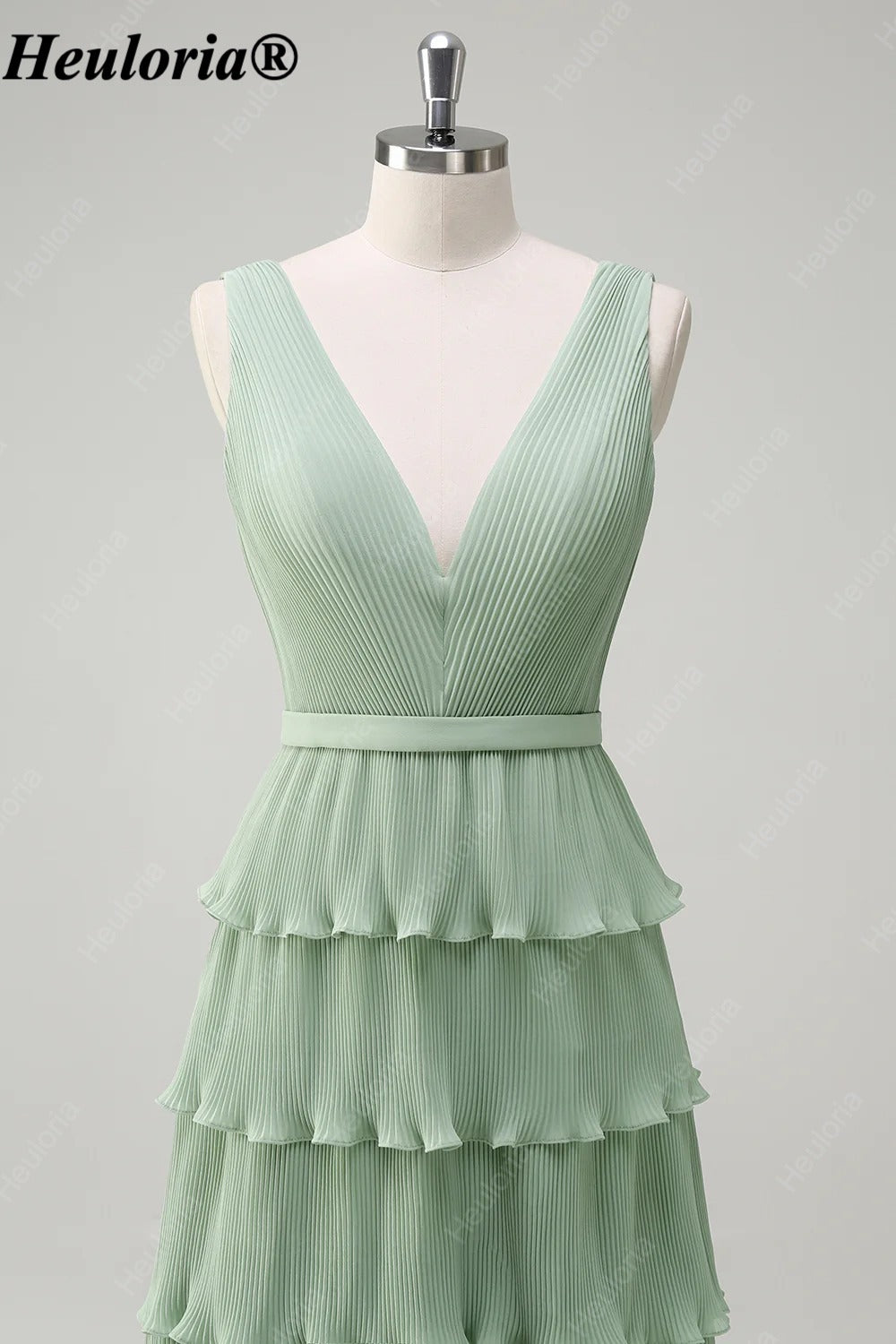 heuloria-Dusty Sage V-Neck Pleated Tiered Bridesmaid Dress with Slit-ed-559