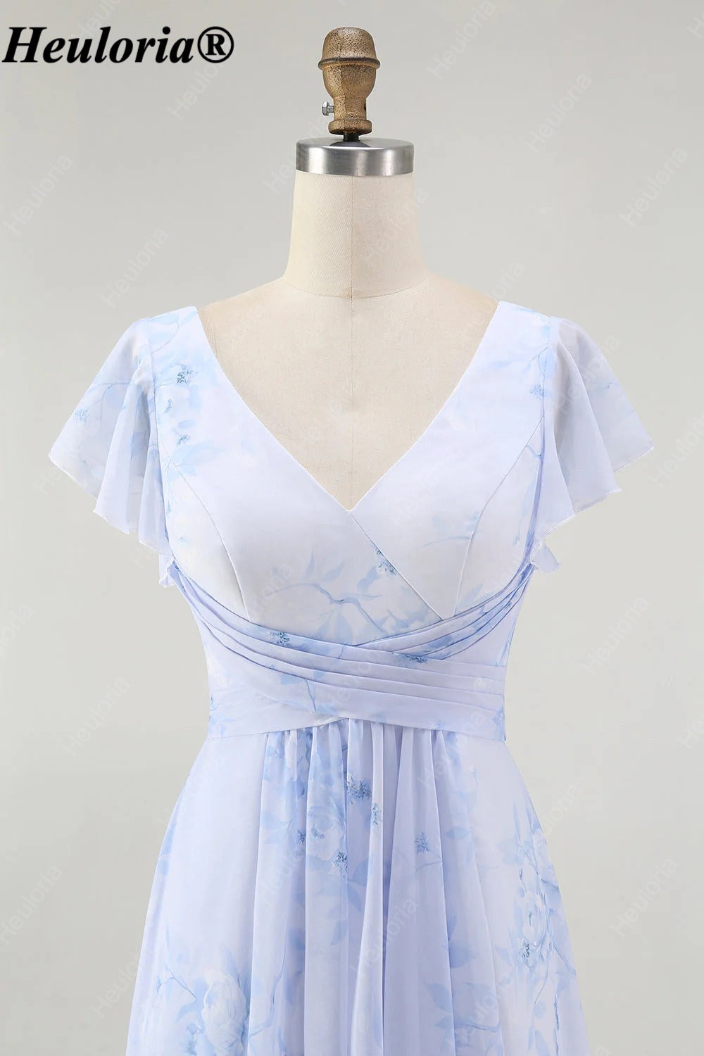 heuloria-Floral V-Neck Flutter Sleeve Bridesmaid Dress with Ruffle Slit-ed-564