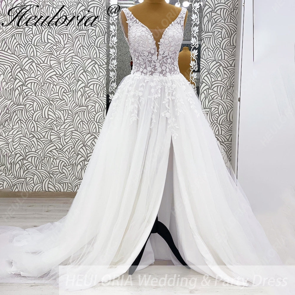 HEULORIA Botanical Leaf Lace Deep V-Neck A-Line Wedding Dress with Daring Thigh Slit & Shimmer Tulle AL-1065