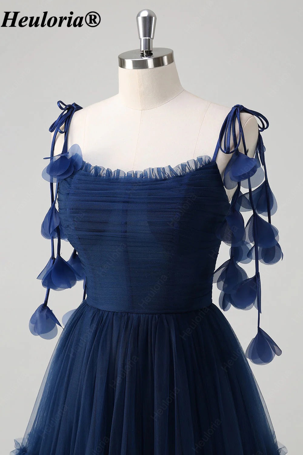 heuloria-Navy Tiered Tulle Bridesmaid Dress with Petal Shoulder Ties-ed-546