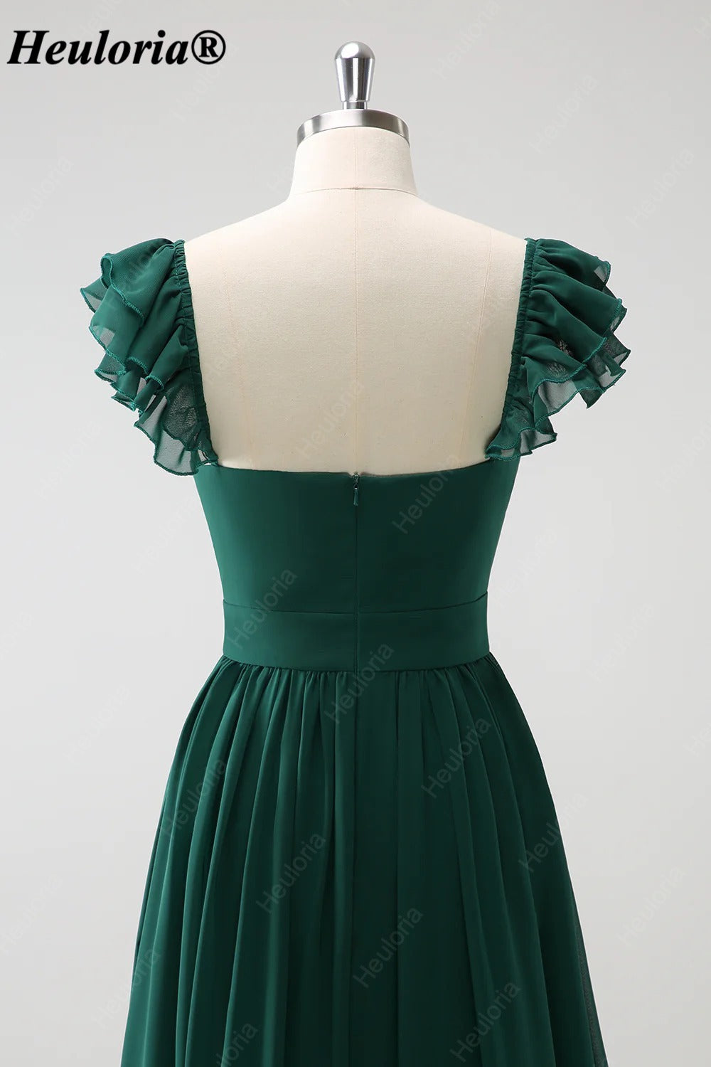 heuloria-dusty-sage-chiffon-halter-a-line-bridesmaid-dress-ed-256