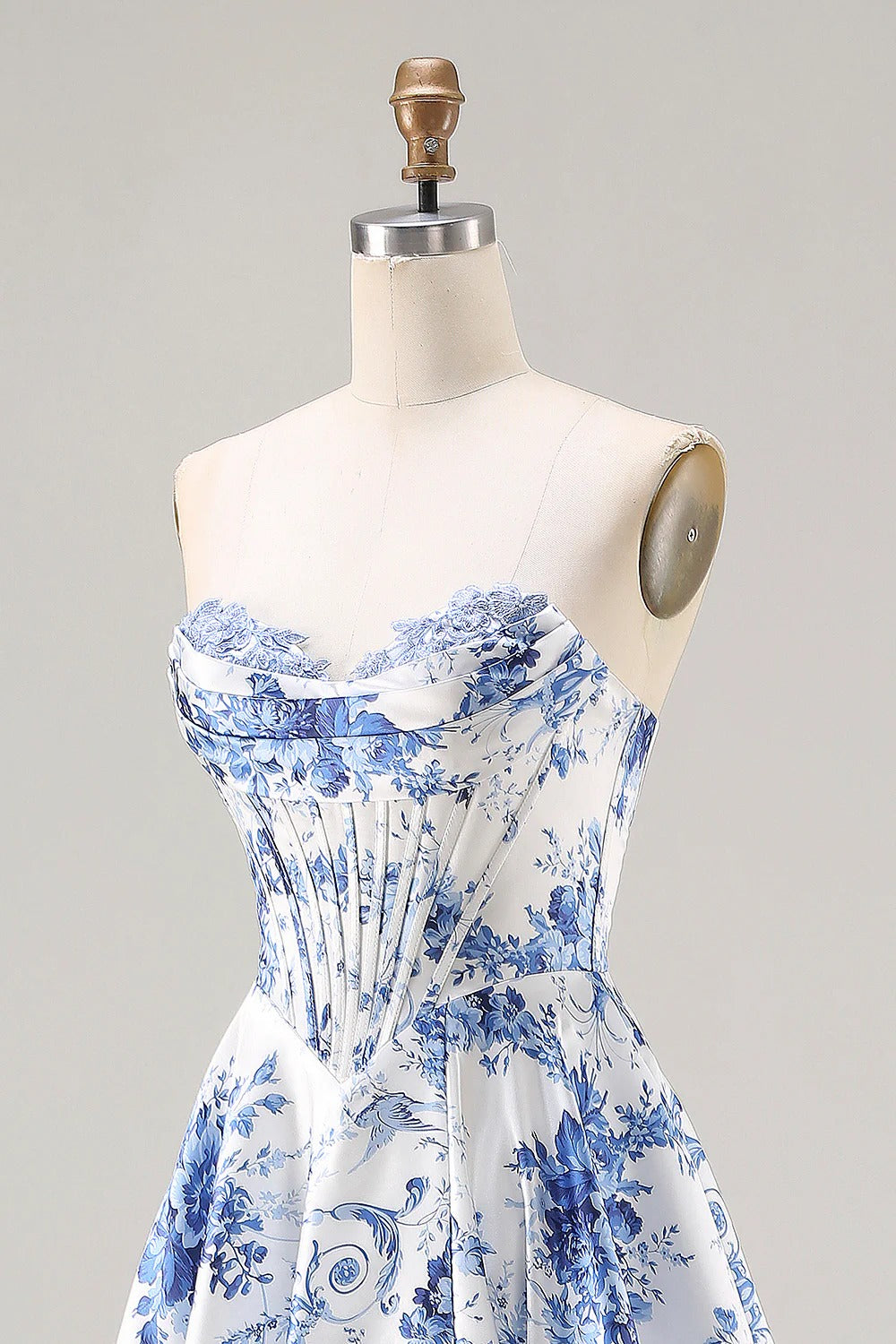 Heuloria Elegant Toile de Jouy Blue and White Porcelain Print A-Line Prom Dress with High Slit & Corset Bodice ED-513
