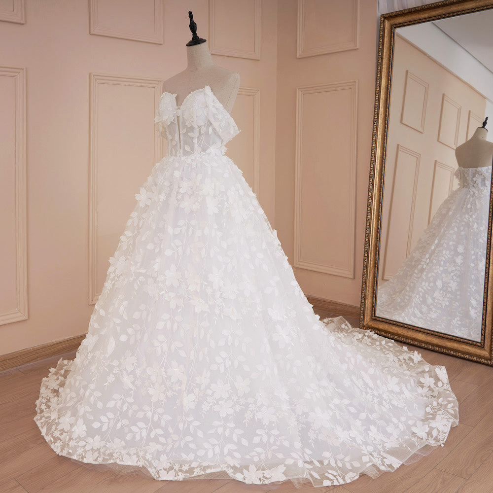 3D Floral A-Line Wedding Dress with Removable Straps | Heuloria heuloria 3D Floral A-Line Wedding Dress with Removable Straps | Heuloria heuloria